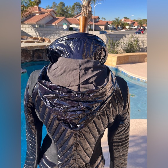 Blanc Noir Shiny Black Puffer Jacket - Picture 5 of 11